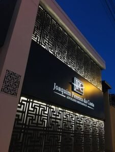 Leia mais sobre o artigo Fachada Provisória para Inauguração e Reforma | HColor